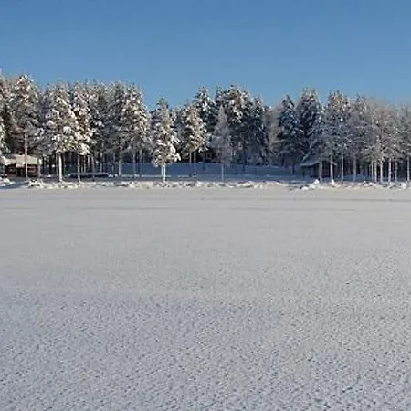 Holiday Hannukkalanniemi בית נופש *