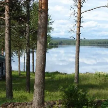 펜션 Holiday Hannukkalanniemi Meltosjärvi